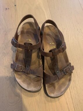 Birkenstock Odessa sandals